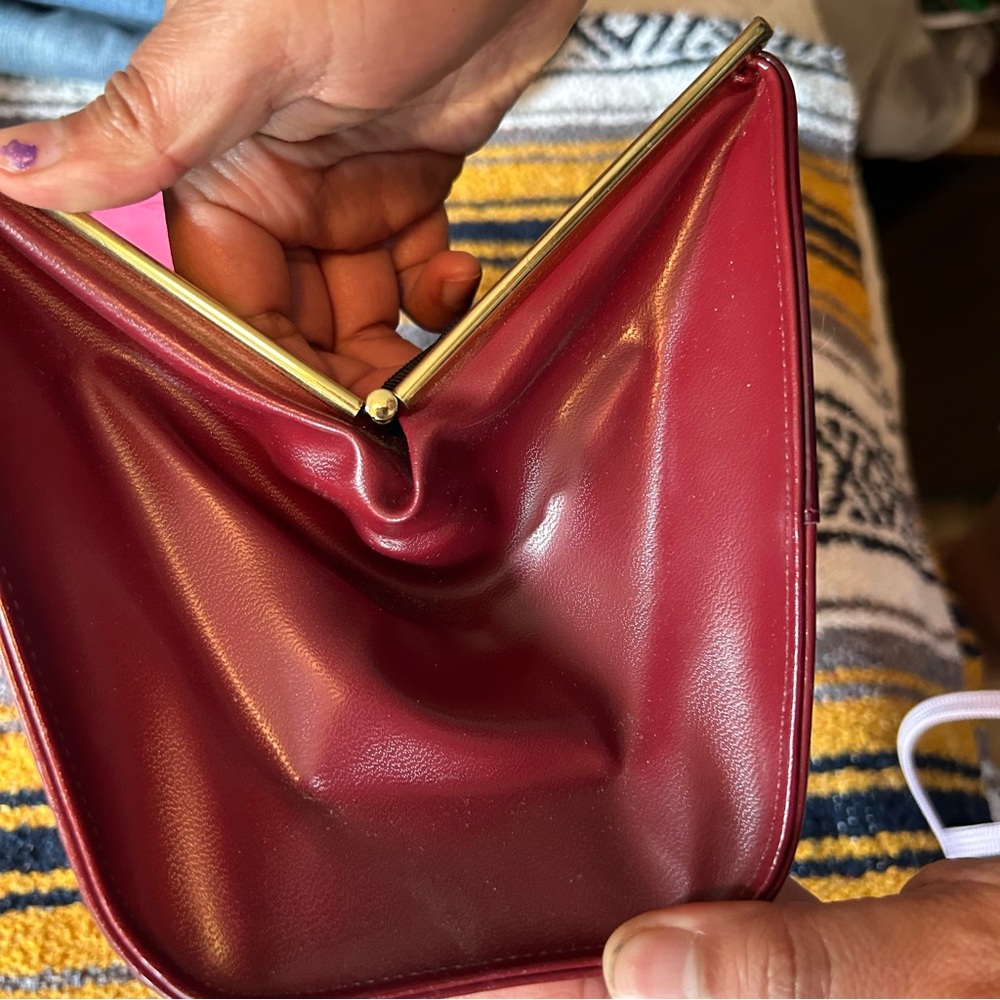 Vintage purse An Air Step handbag style pocketbook Burgundy clasp 1960-65 - Picture 16 of 17